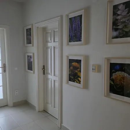 Grand Terrace With Ac & Heating