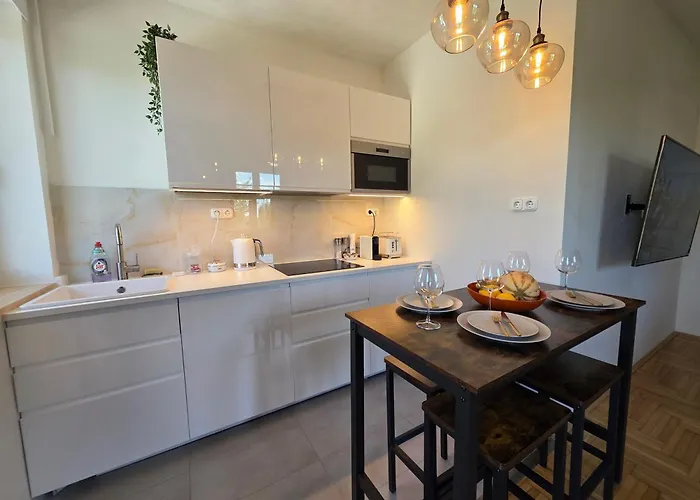 Grand Terrace With Ac & Heating * Budapesta