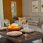 Appartement Grand Terrace With Ac & Heating Boedapest